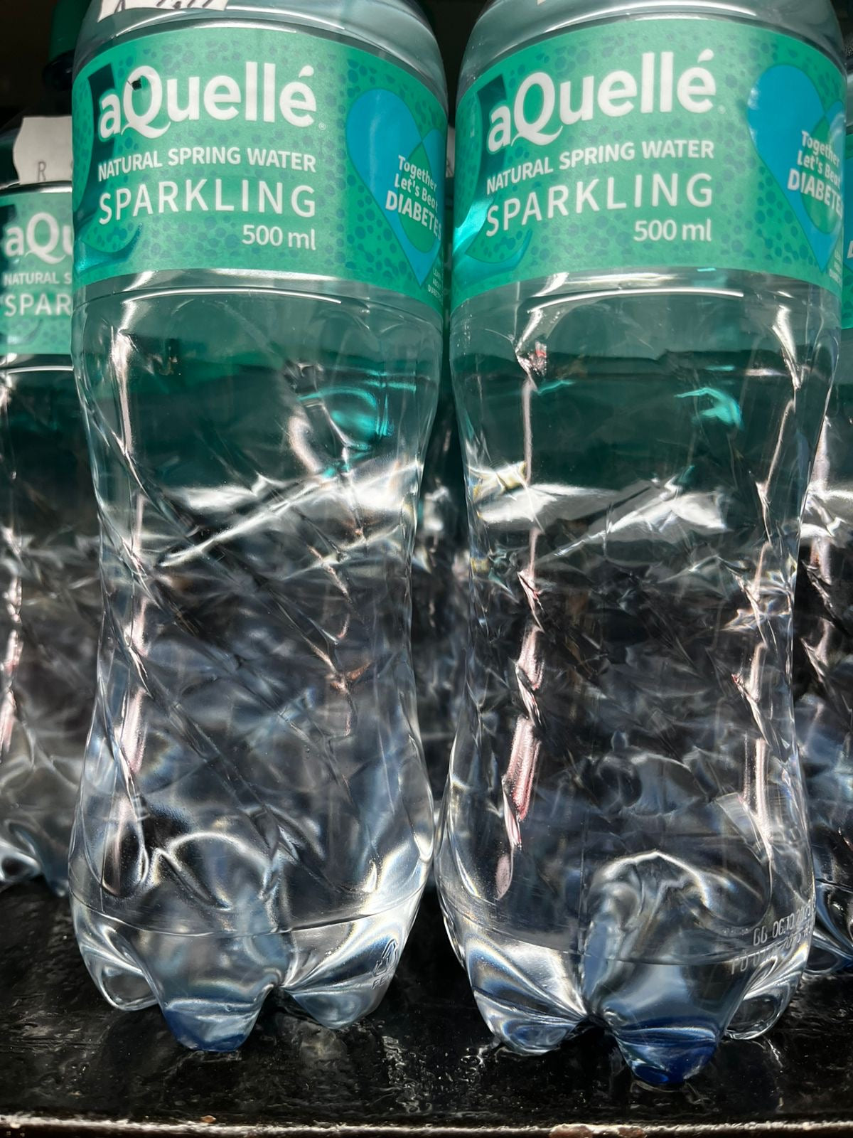 aQuelle Sparkling Water